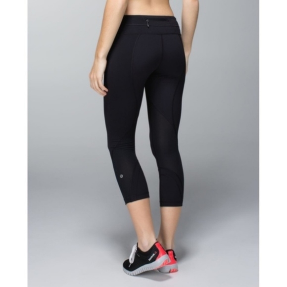 cropped running pants